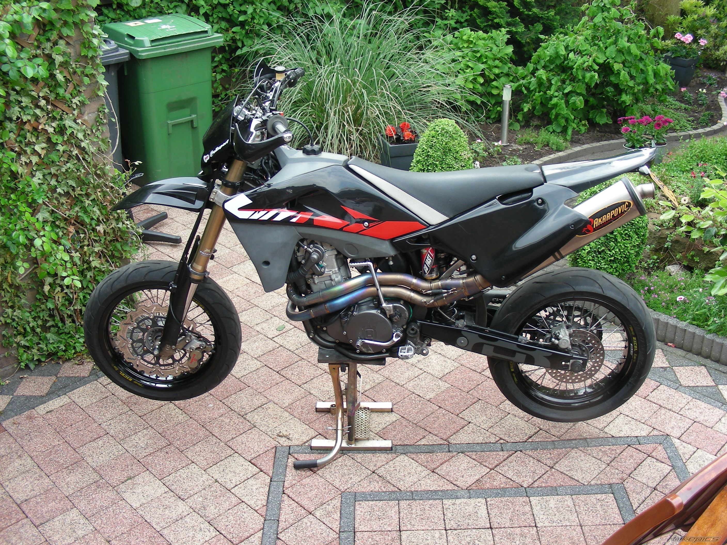 Photo 1666961