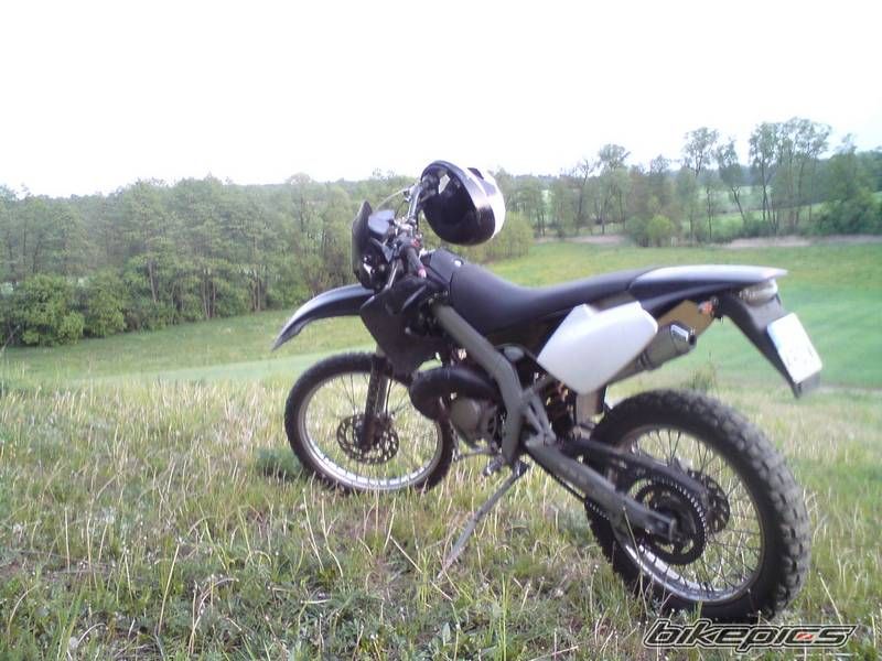 Photo 1667054