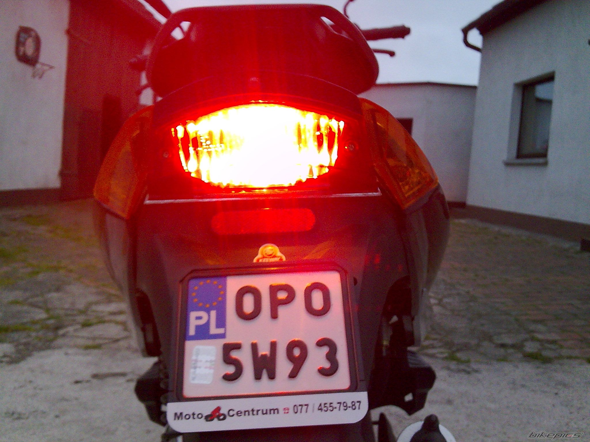 Photo 1667166