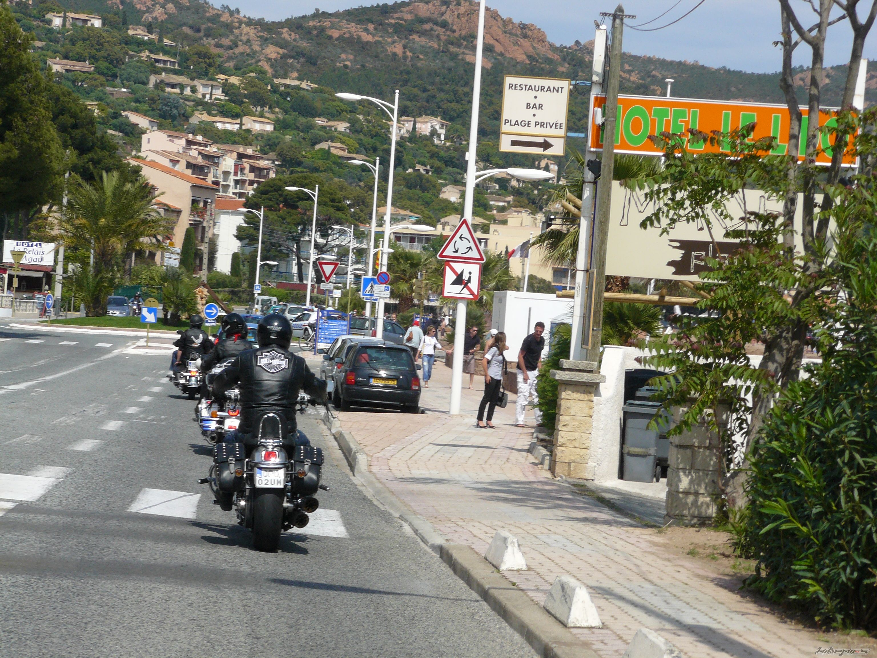 Photo 1667171