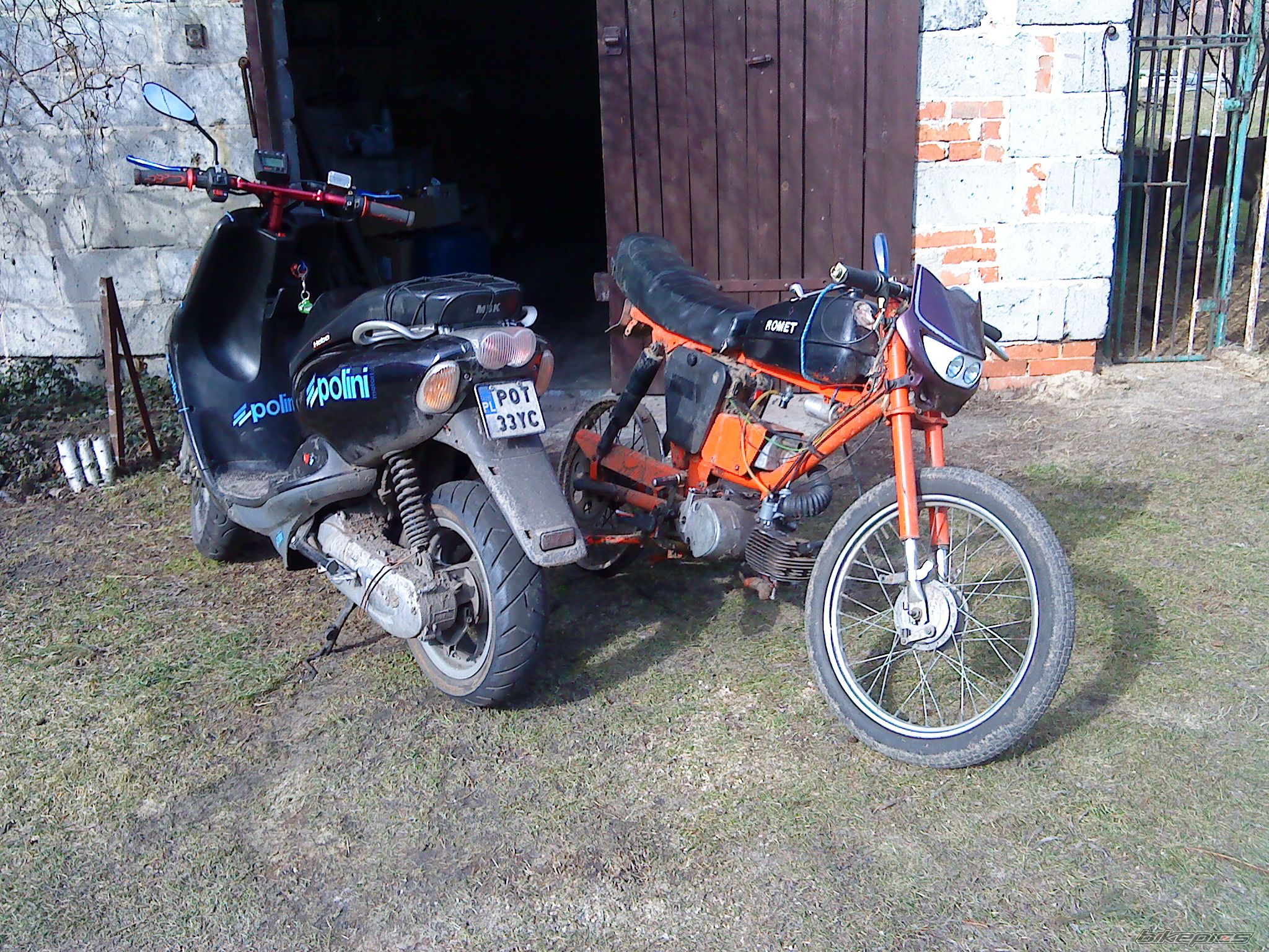 Photo 1667189