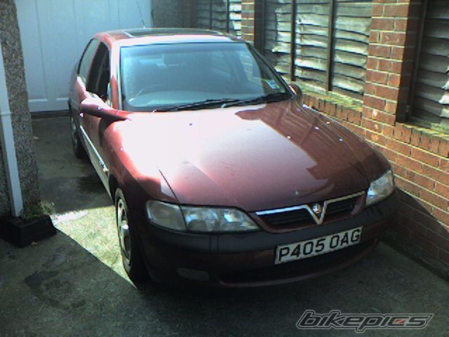 Photo 1667876