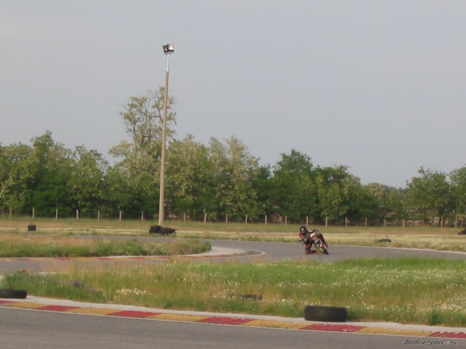 Bike Photo 1667993