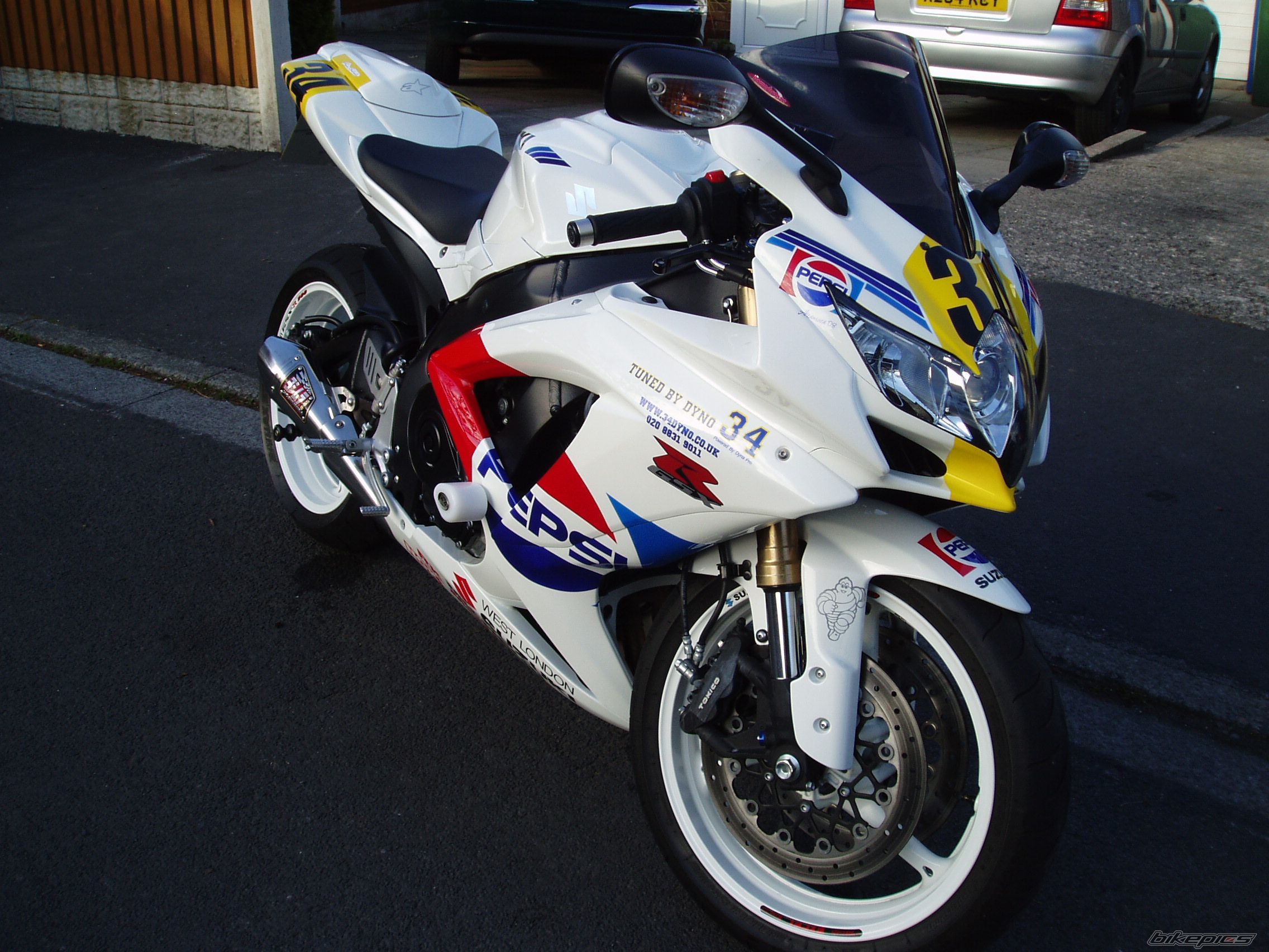 Photo 1668037