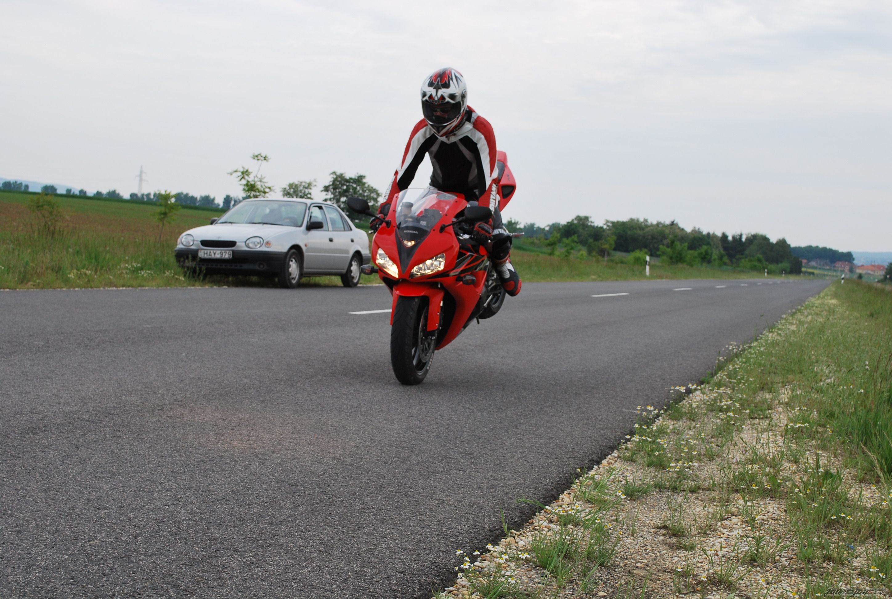 Photo 1668141