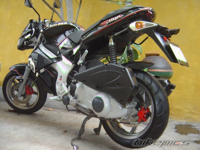 Photo 1668170