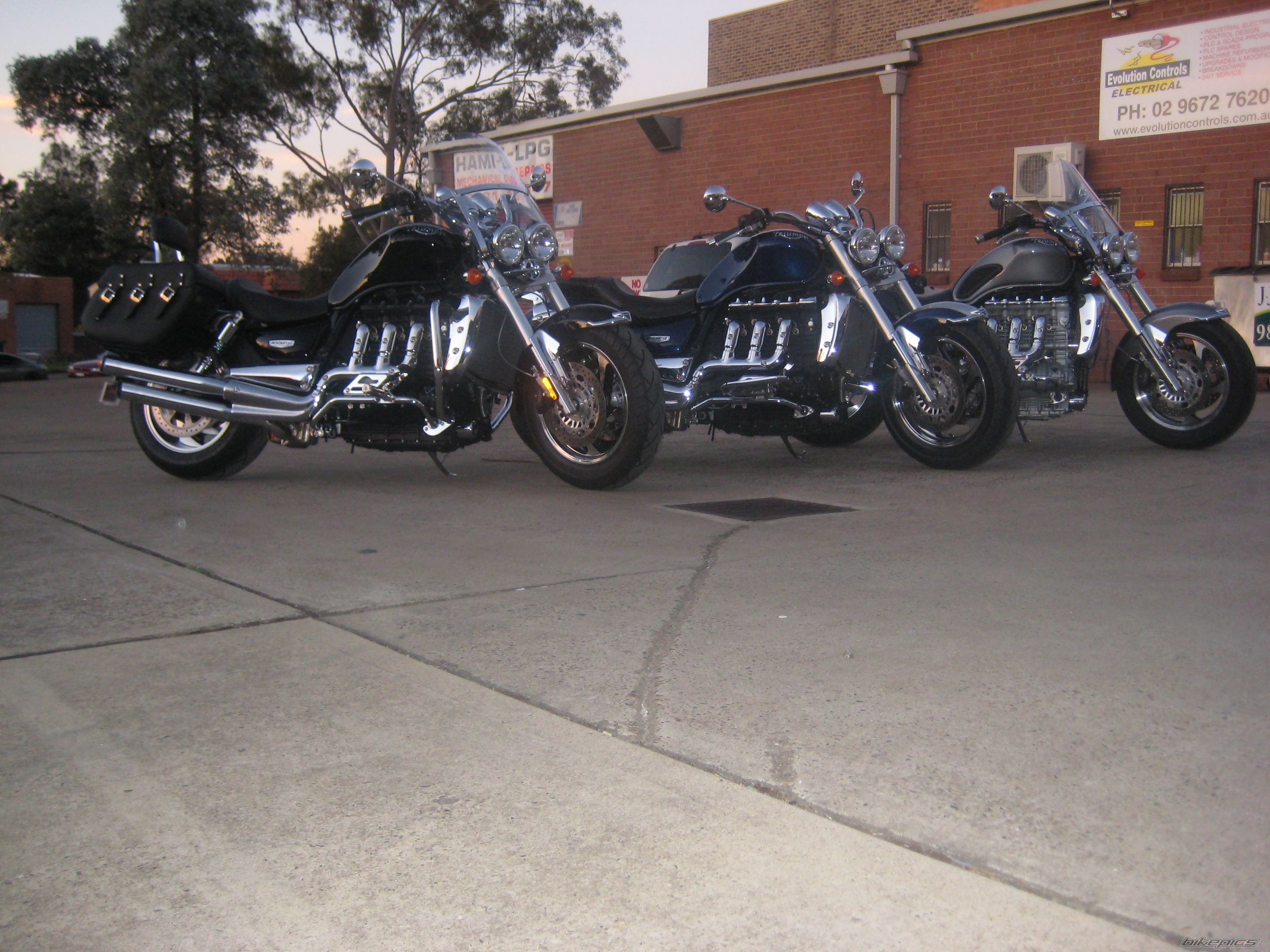 Photo 1668257