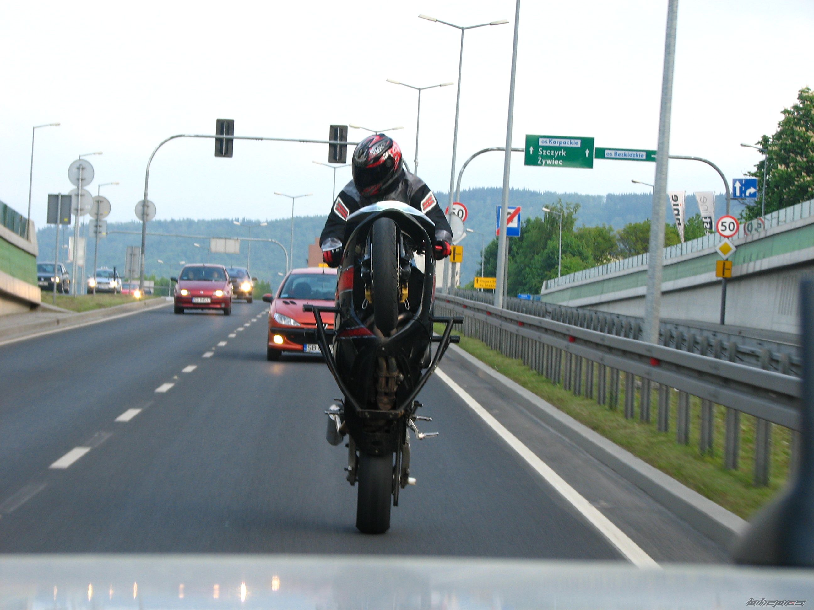 Photo 1668516
