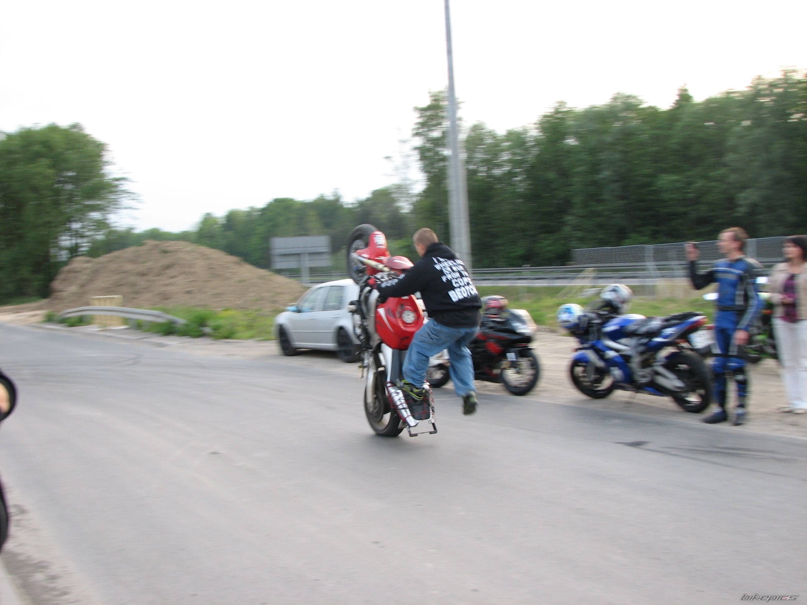Bike Photo 1668521