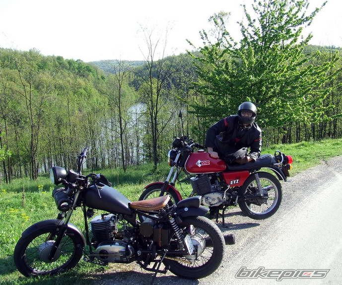 Photo 1668569