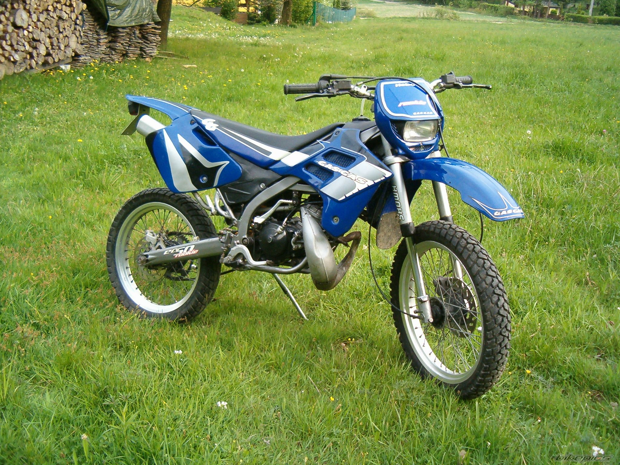 Photo 1668651