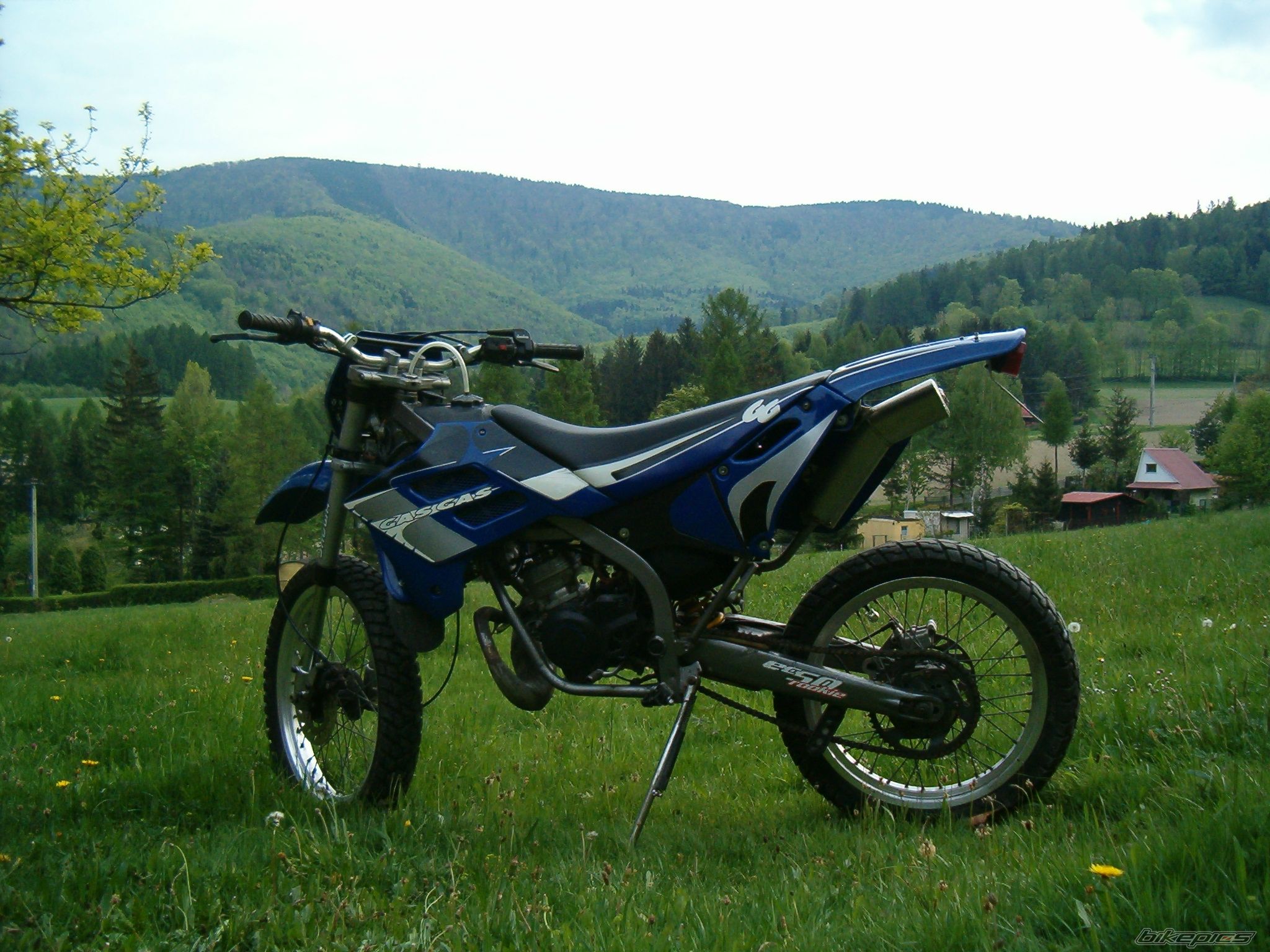 Photo 1668652