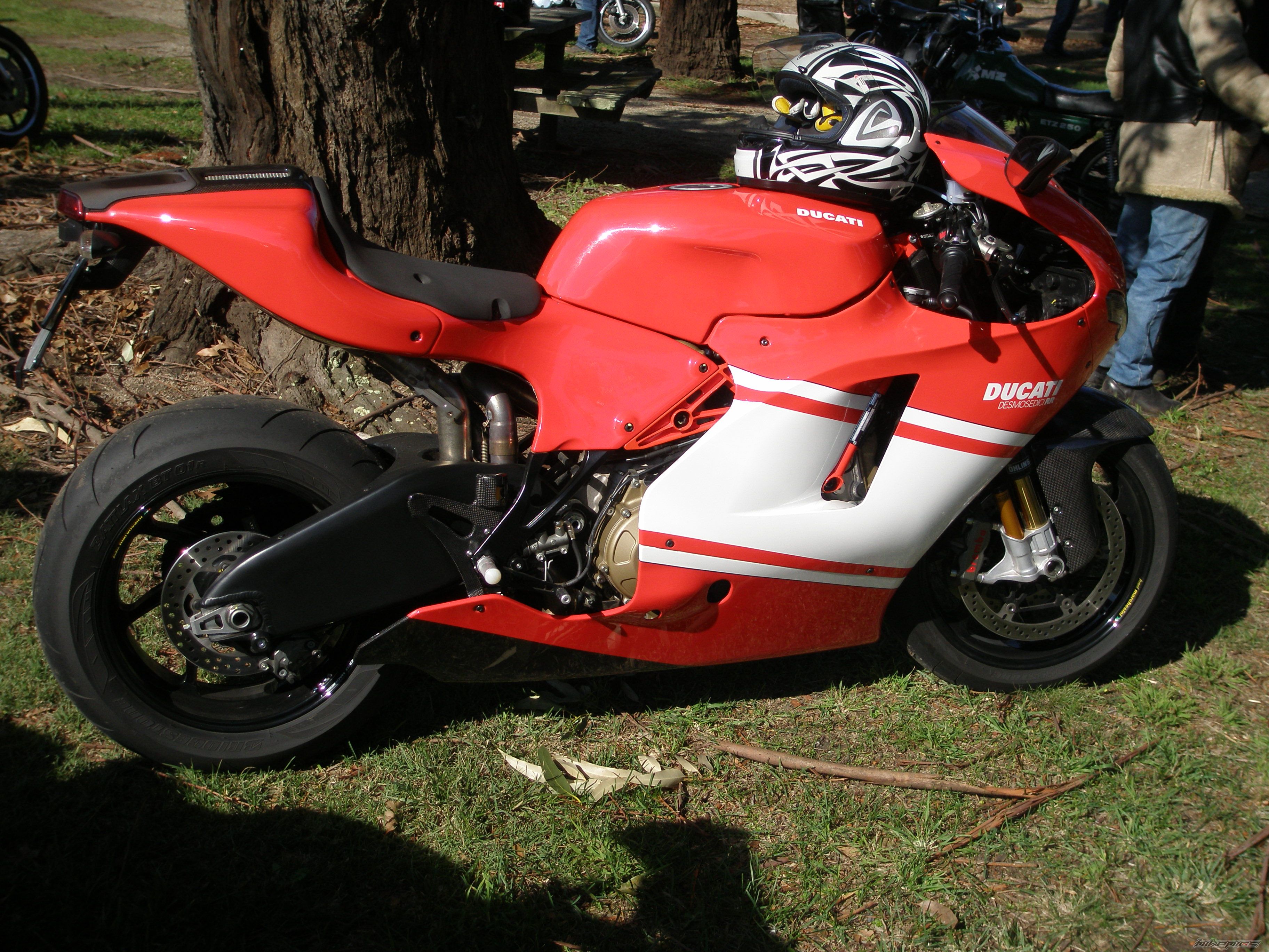 Photo 1668722