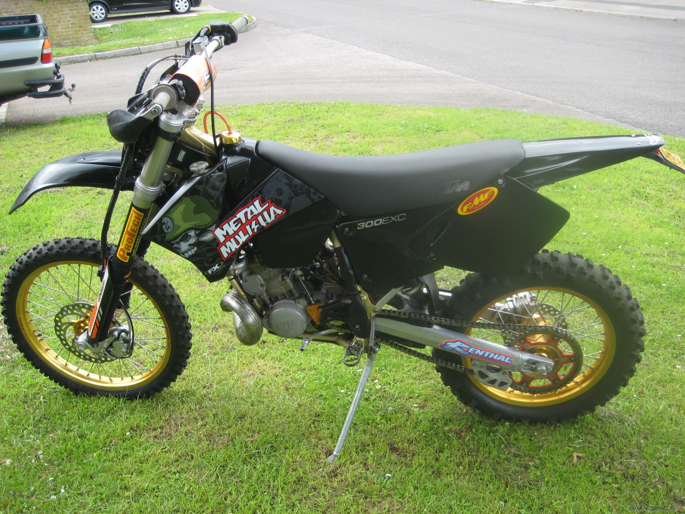 Photo 1669249