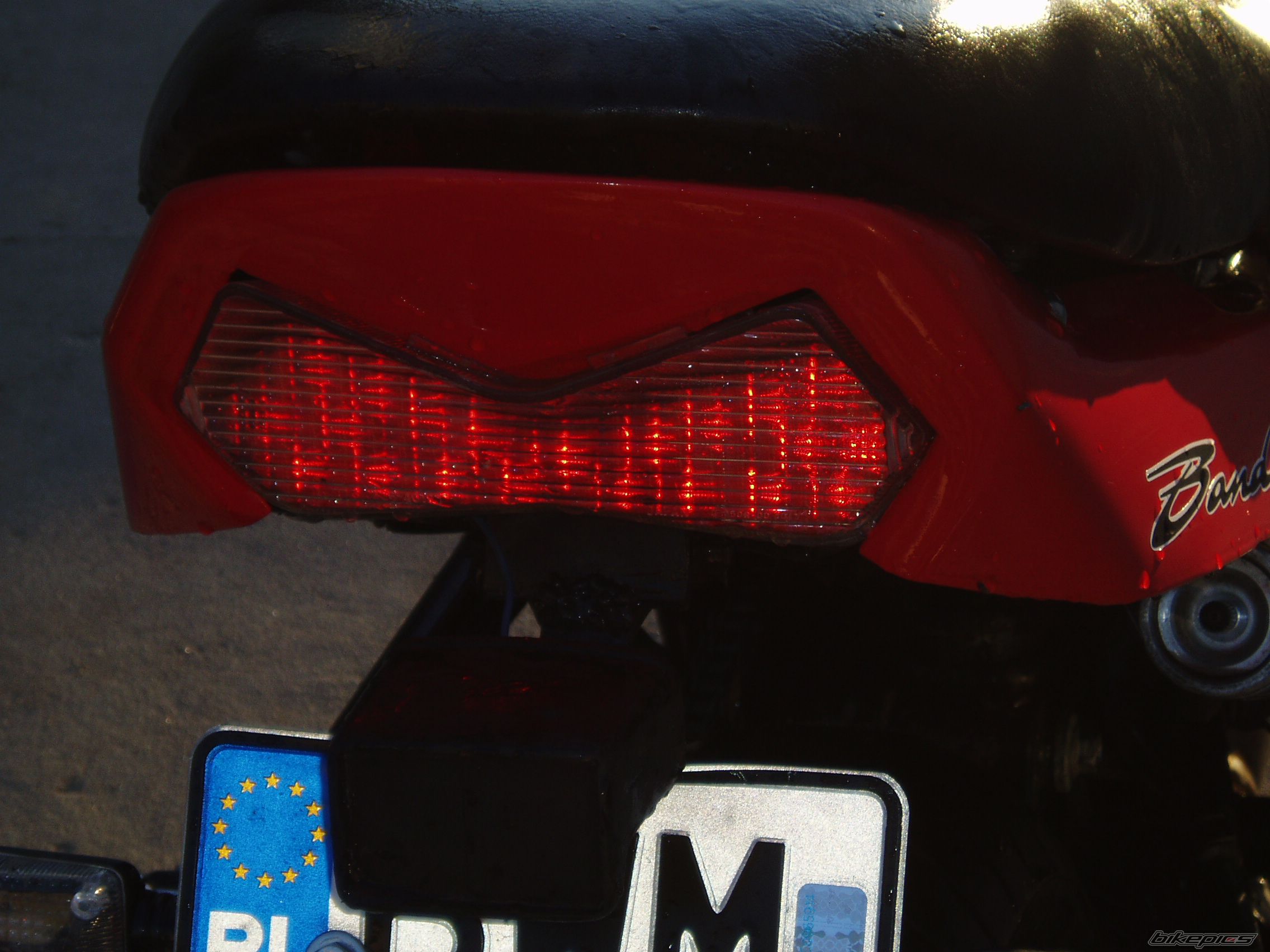 Photo 1669599