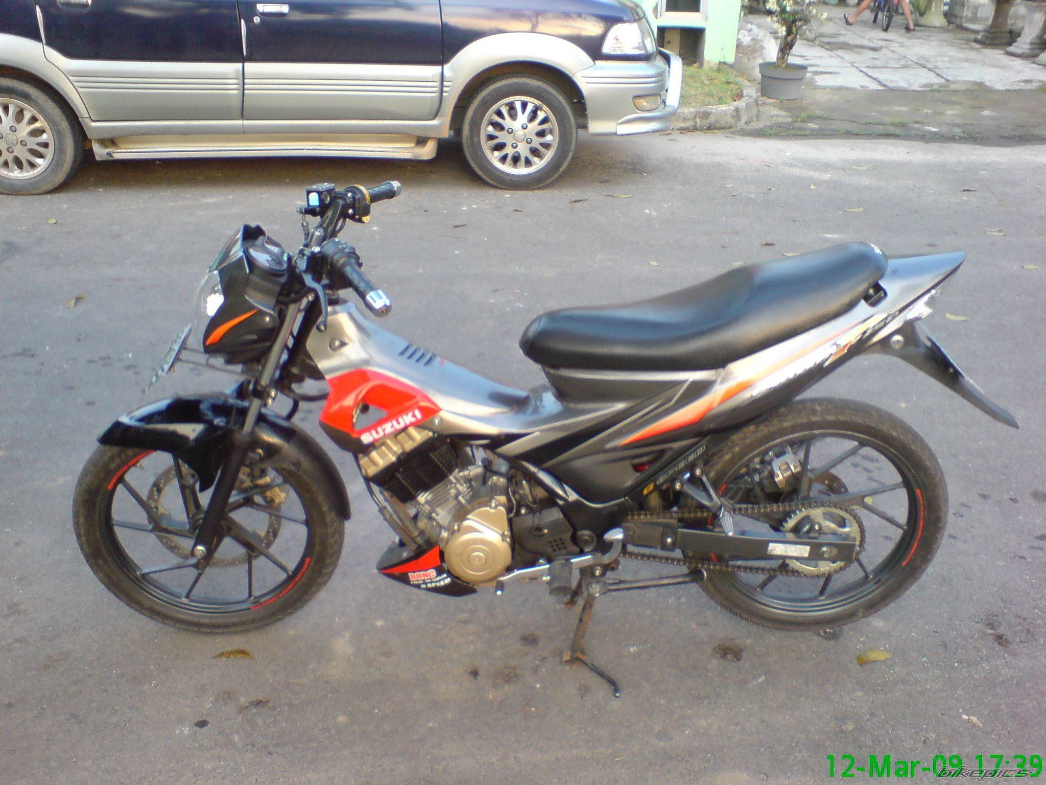 Photo 1669642