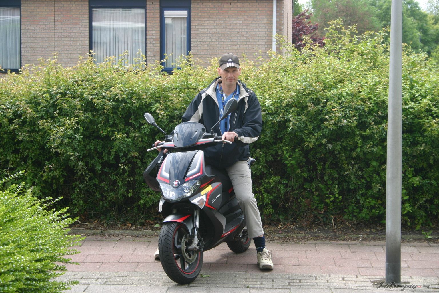 Bike Photo 1669800