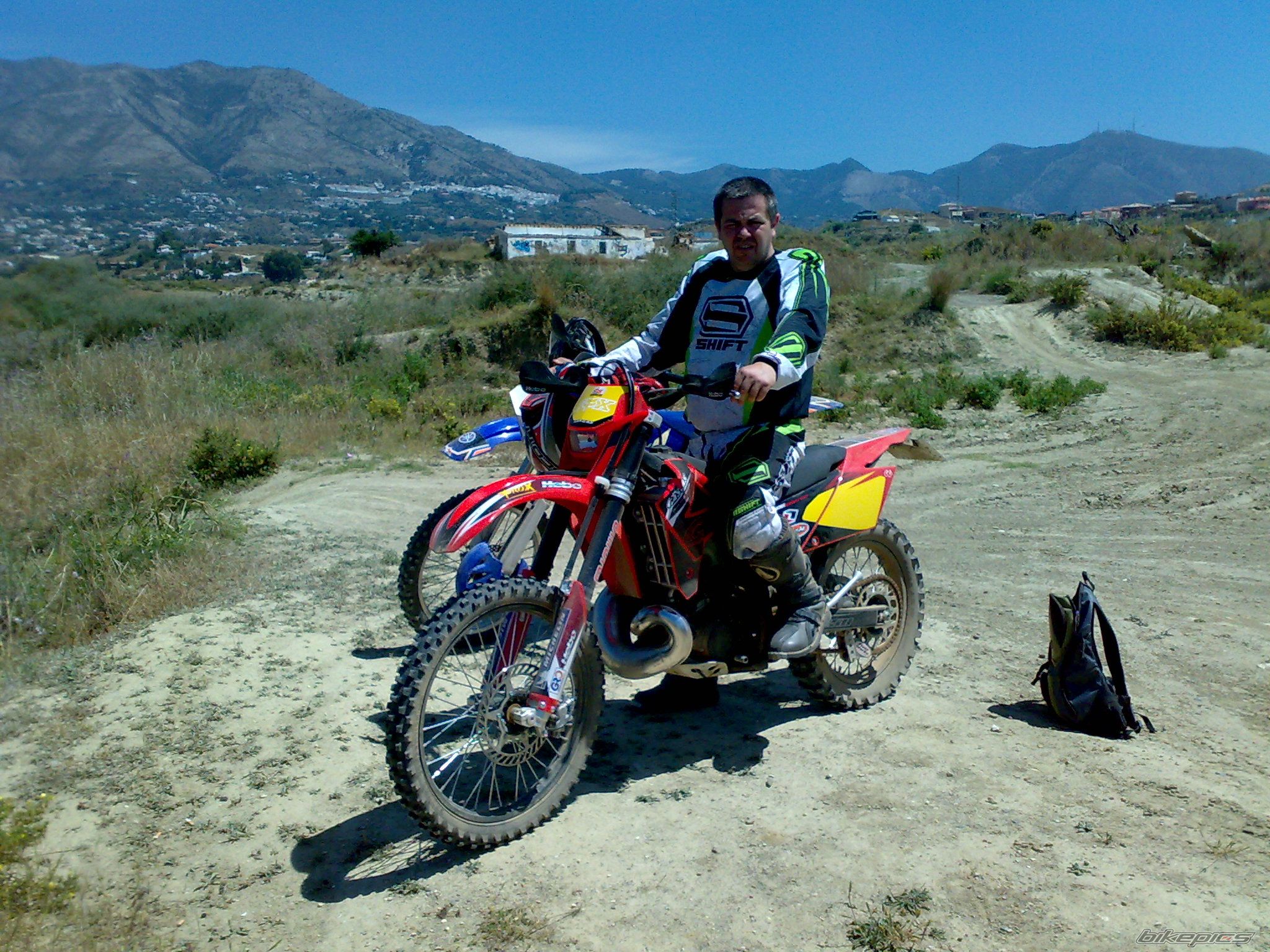 Photo 1669825