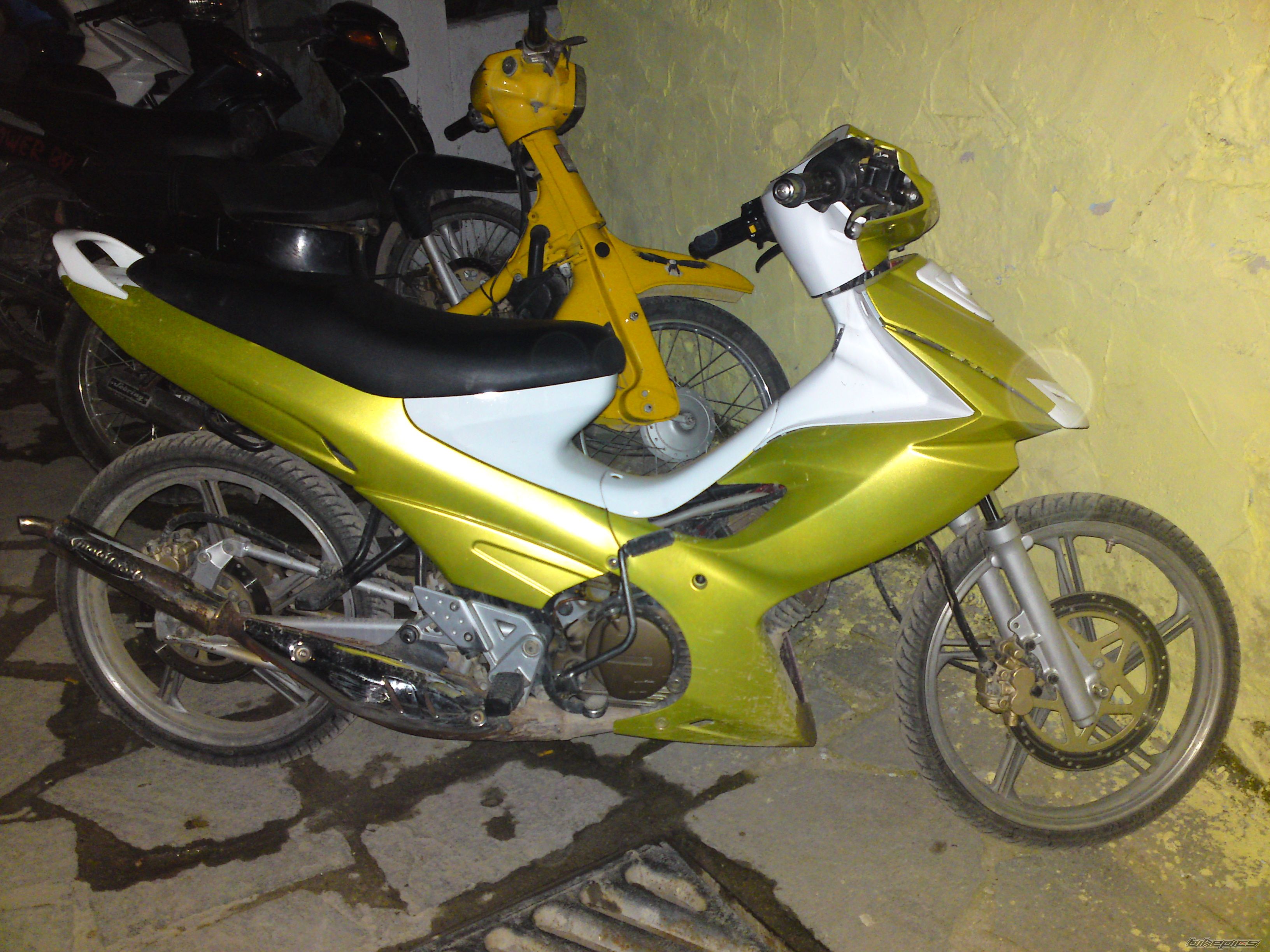 Photo 1670111