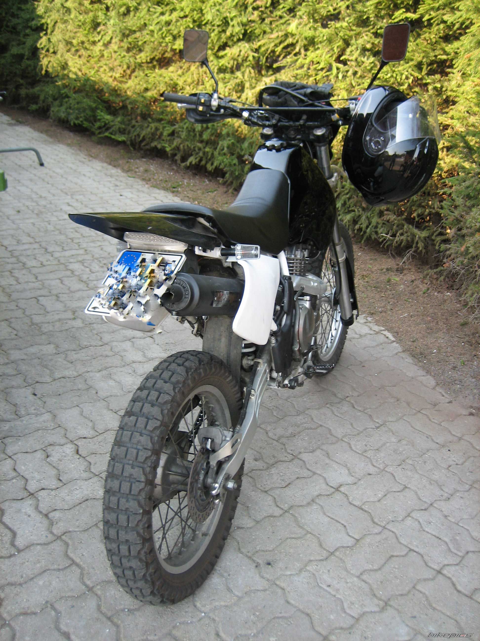 Photo 1670114