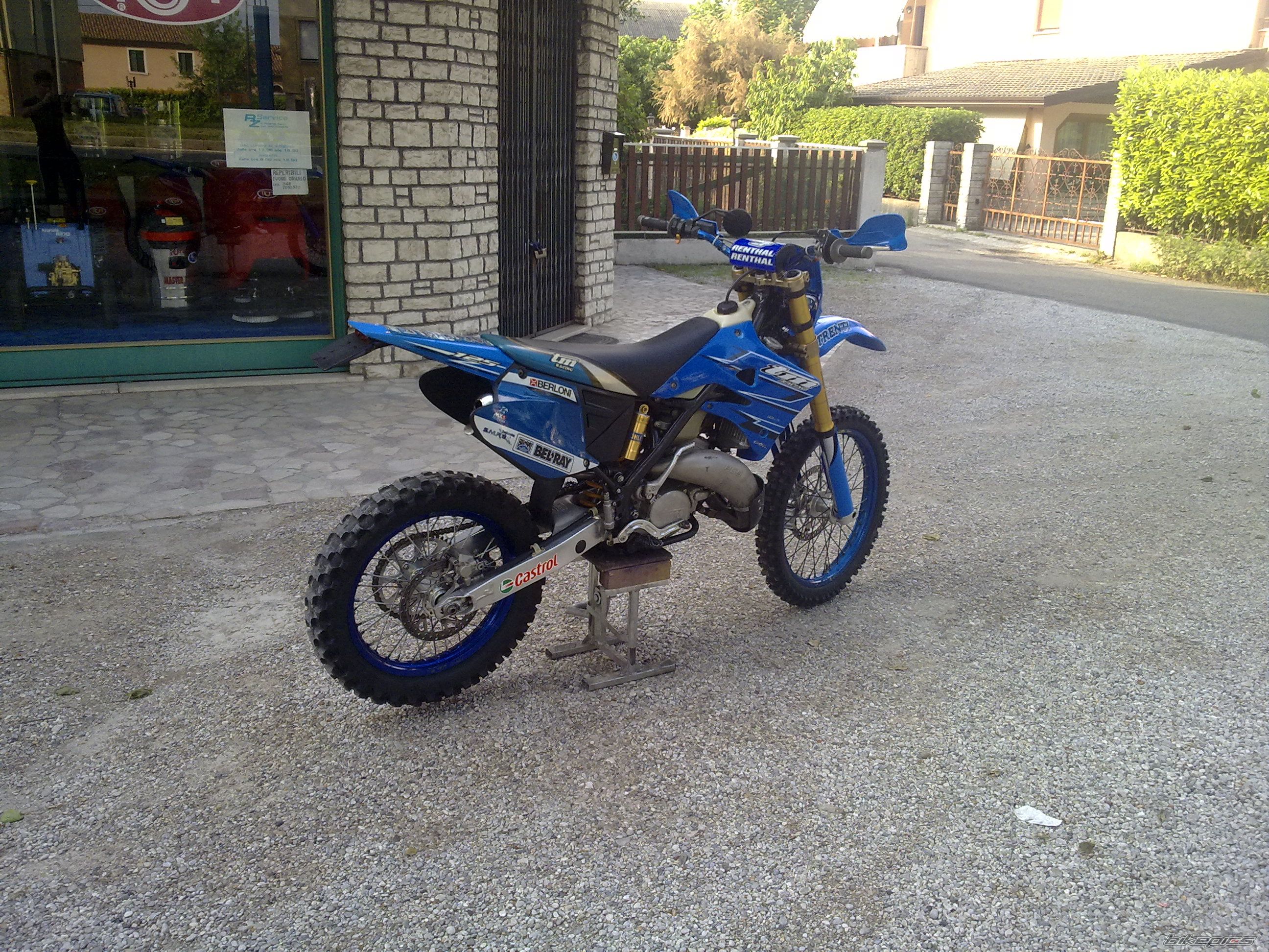 Photo 1670142