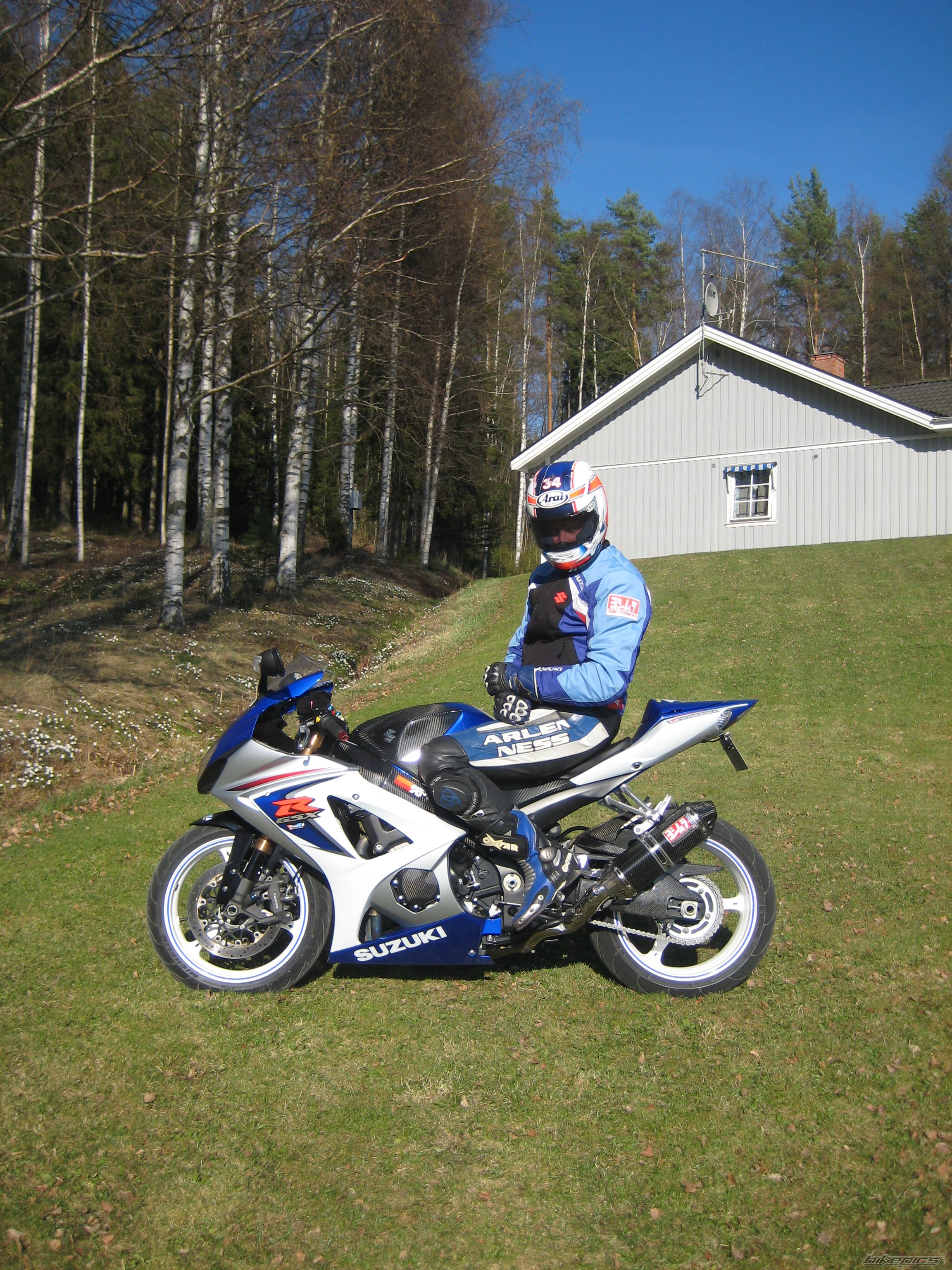 Bike Photo 1670209