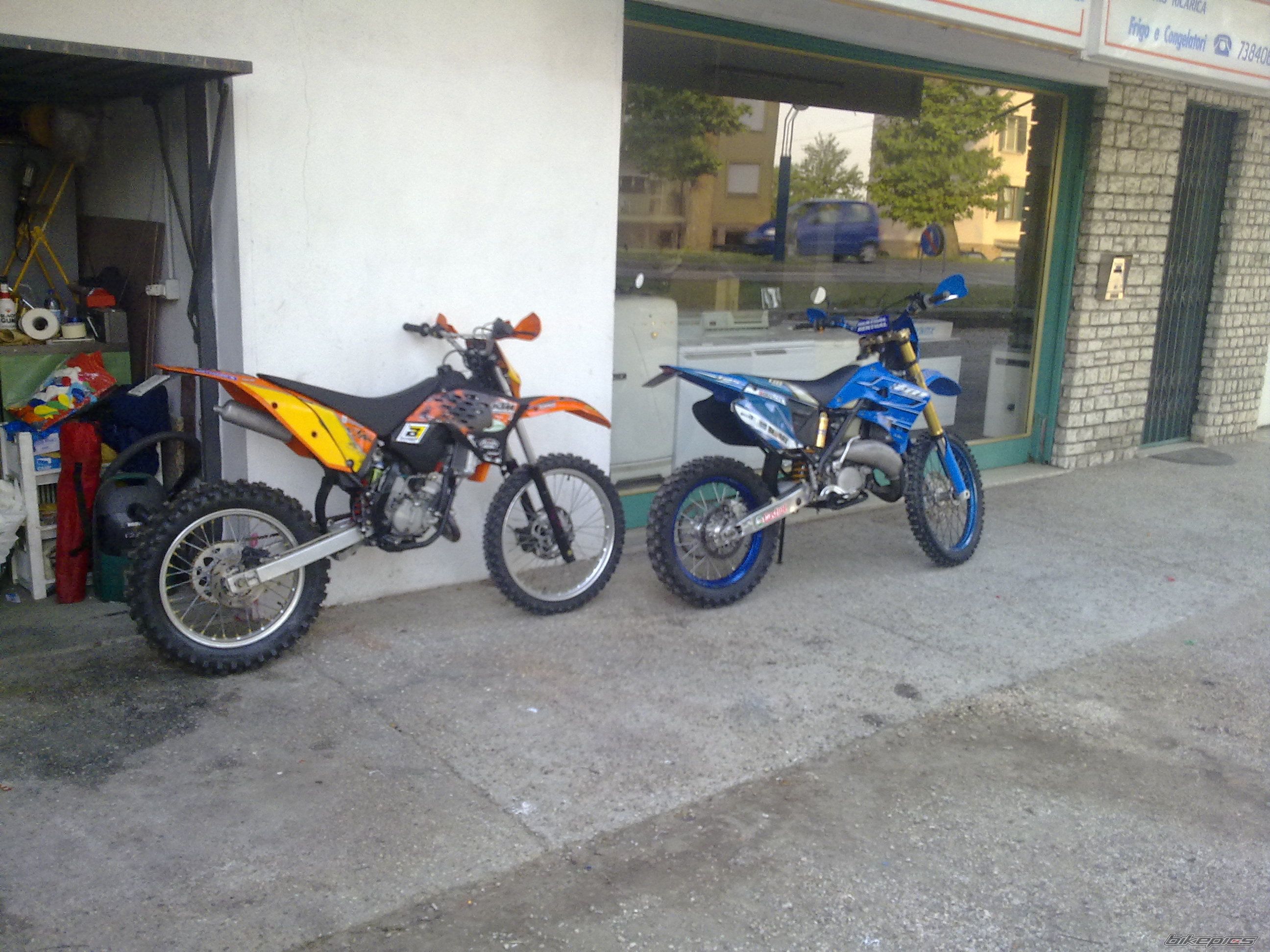 Photo 1670263