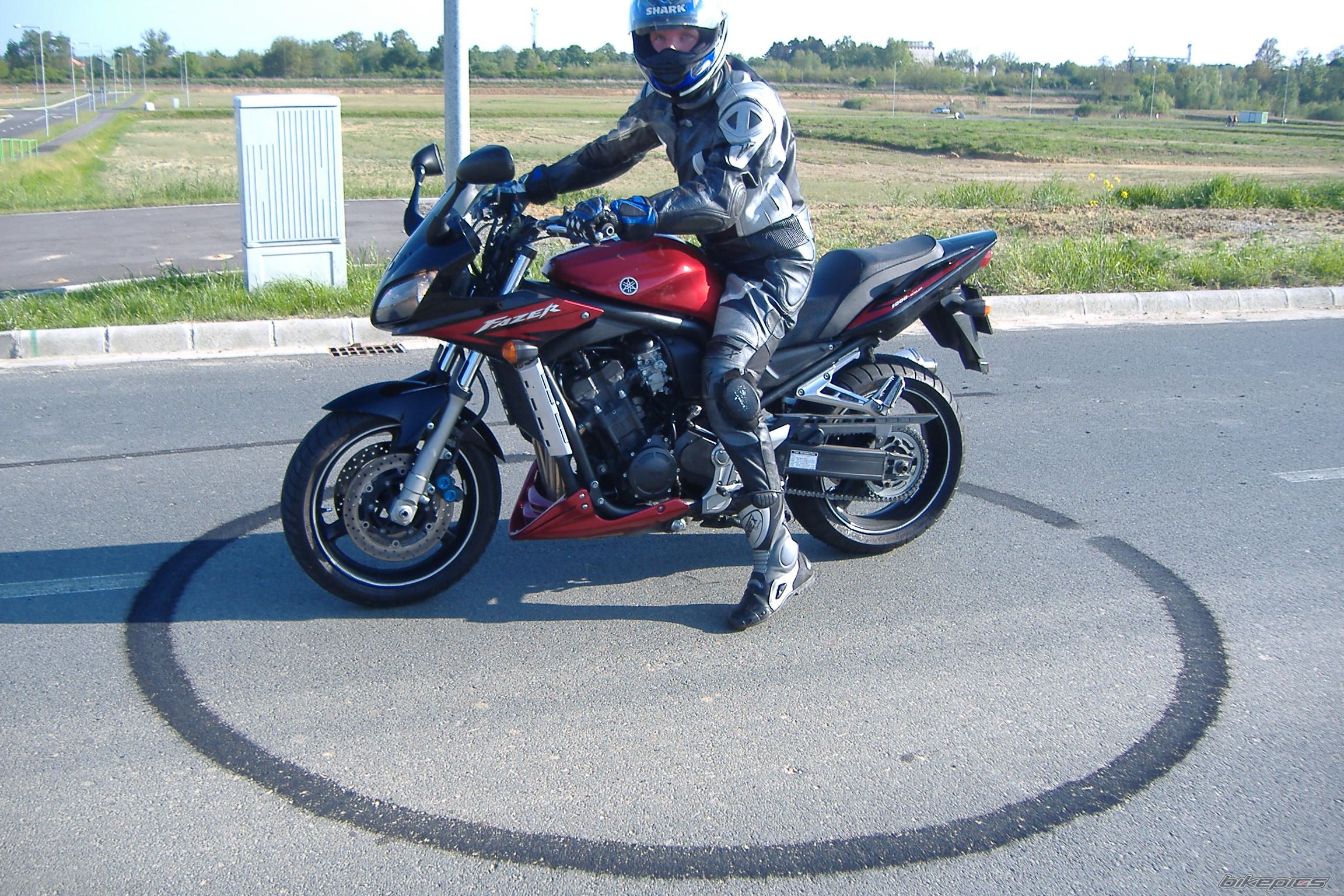 Bike Photo 1670409