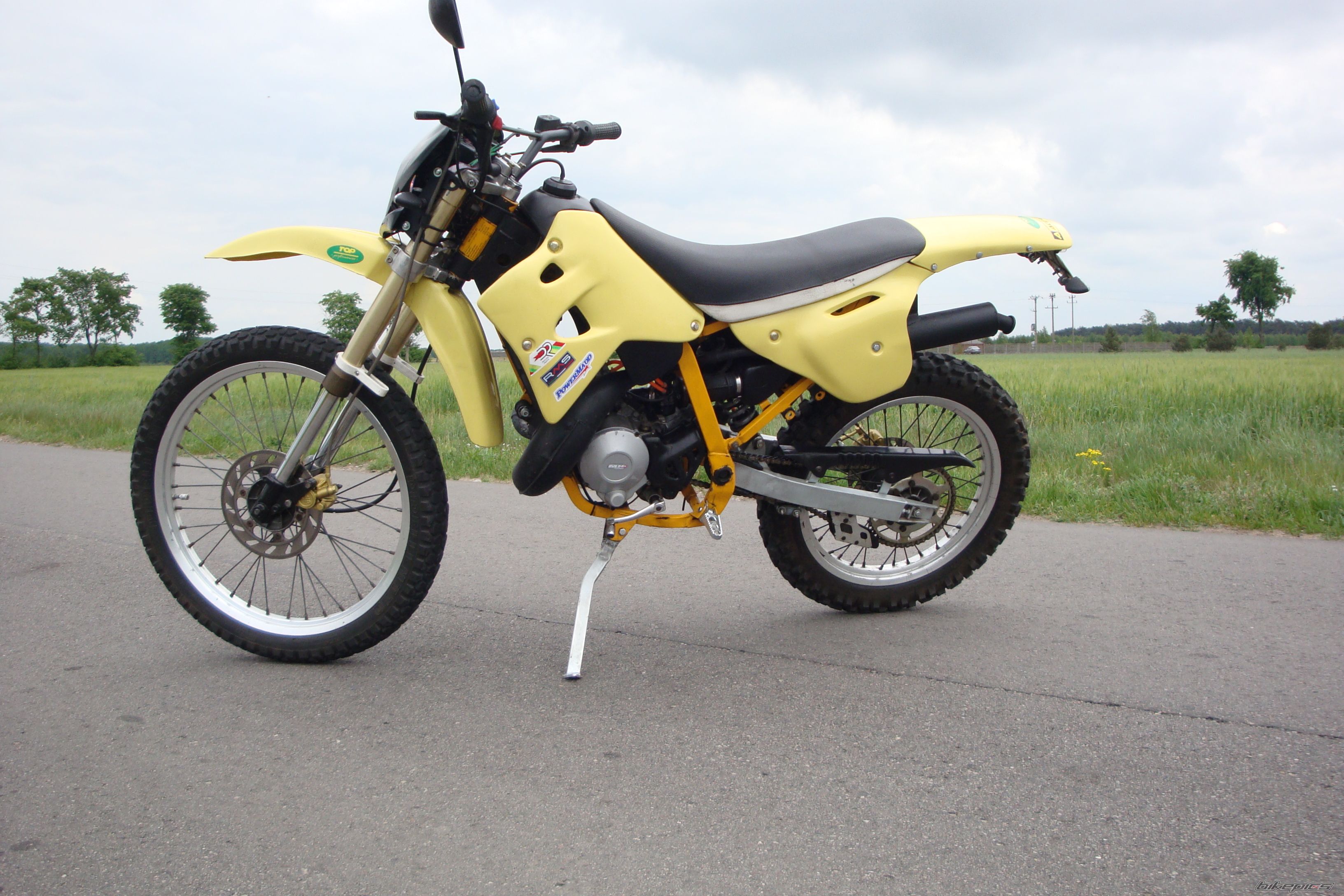 Bike Photo 1670529