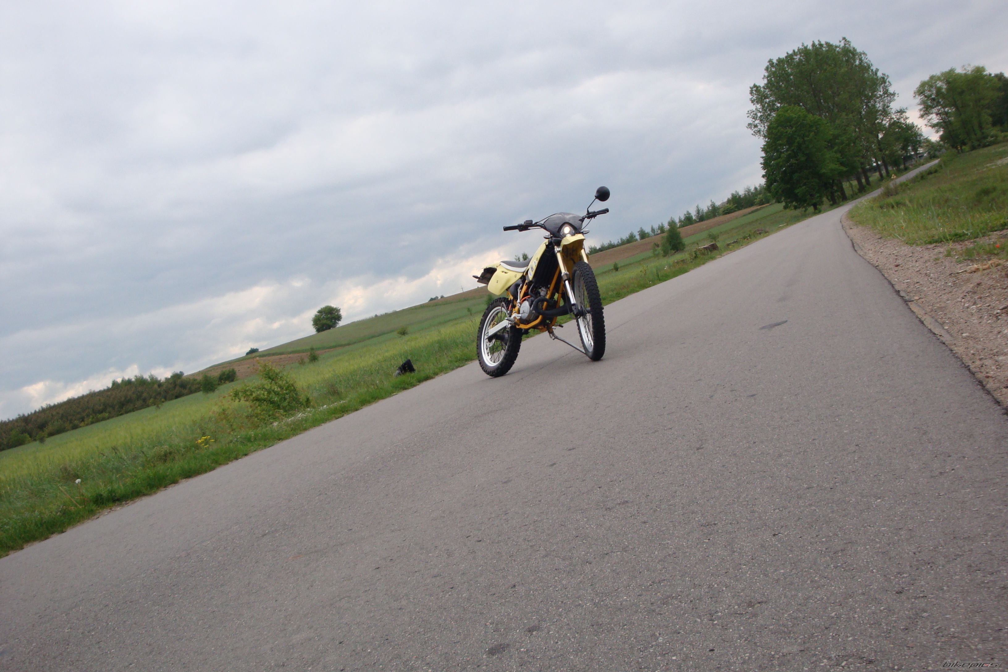 Bike Photo 1670538