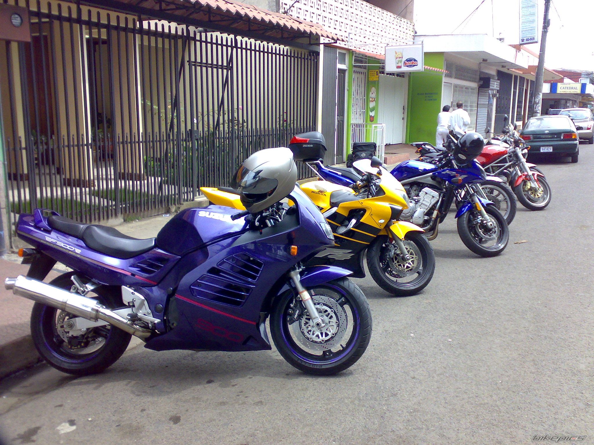Photo 1670668