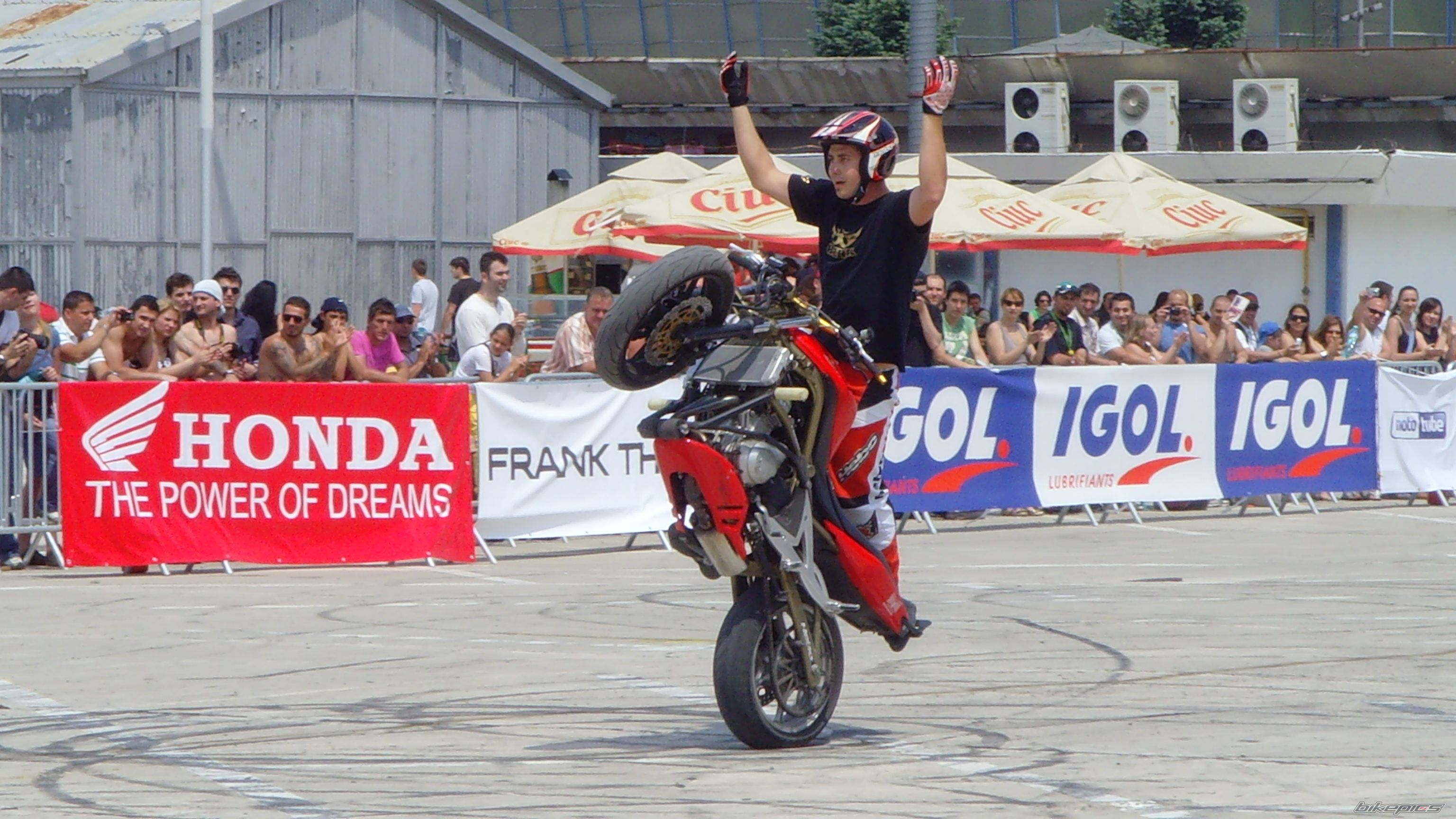 Bike Photo 1670849