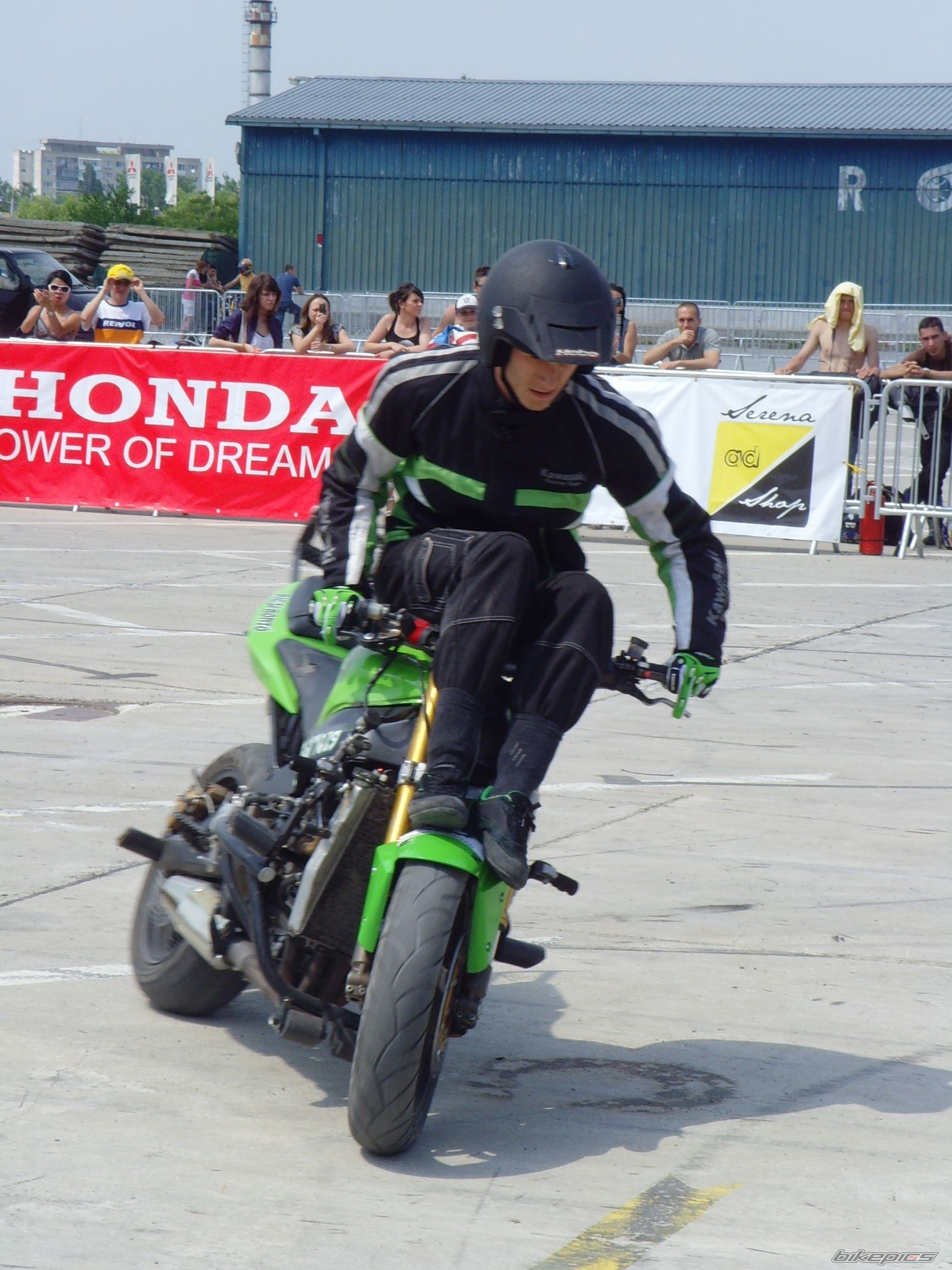 Bike Photo 1670853