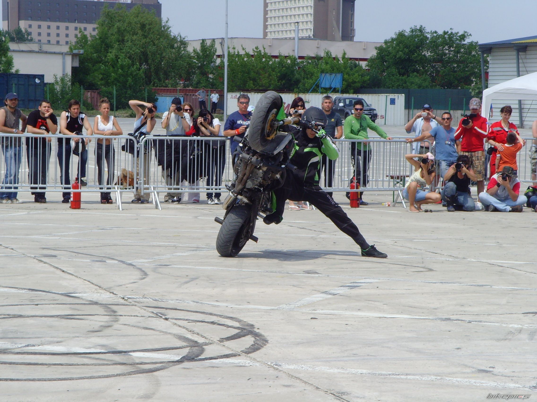 Bike Photo 1670854