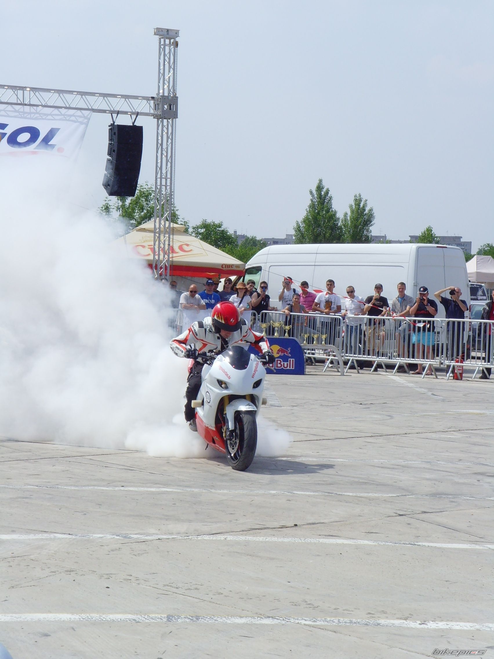 Bike Photo 1670862