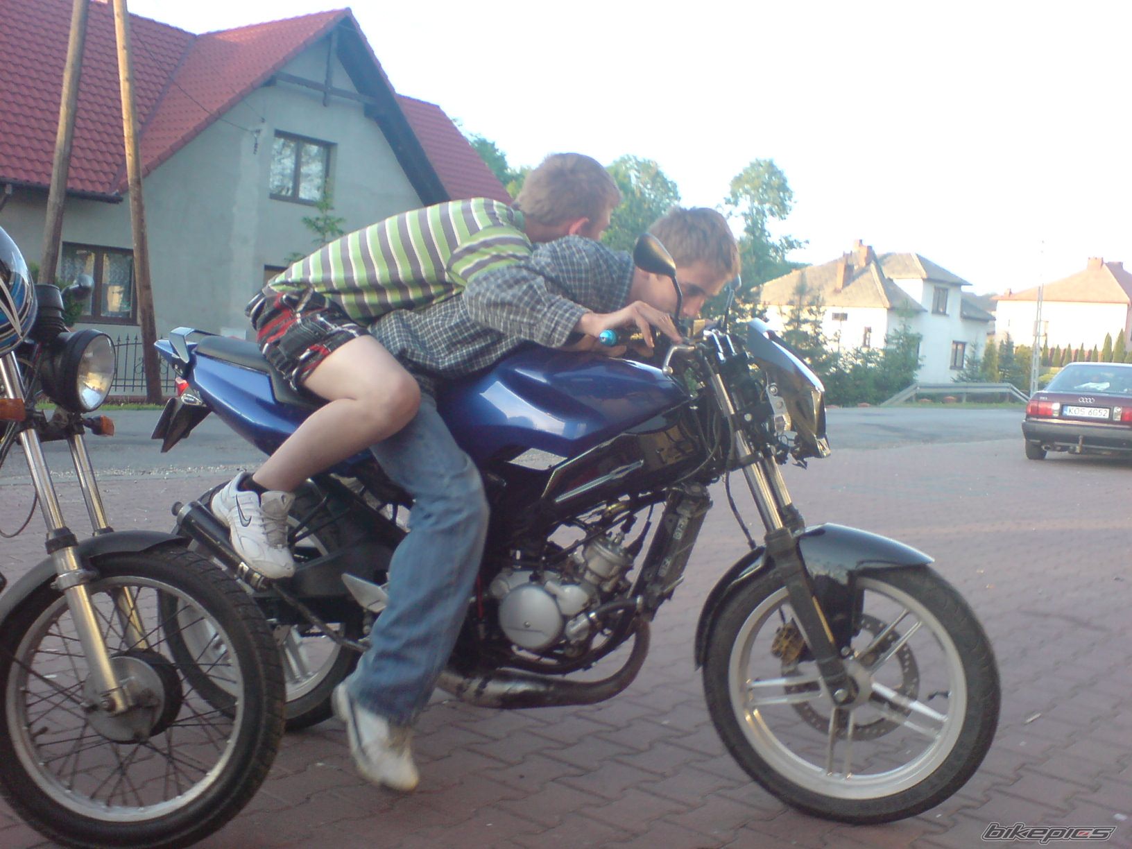 Bike Photo 1671394