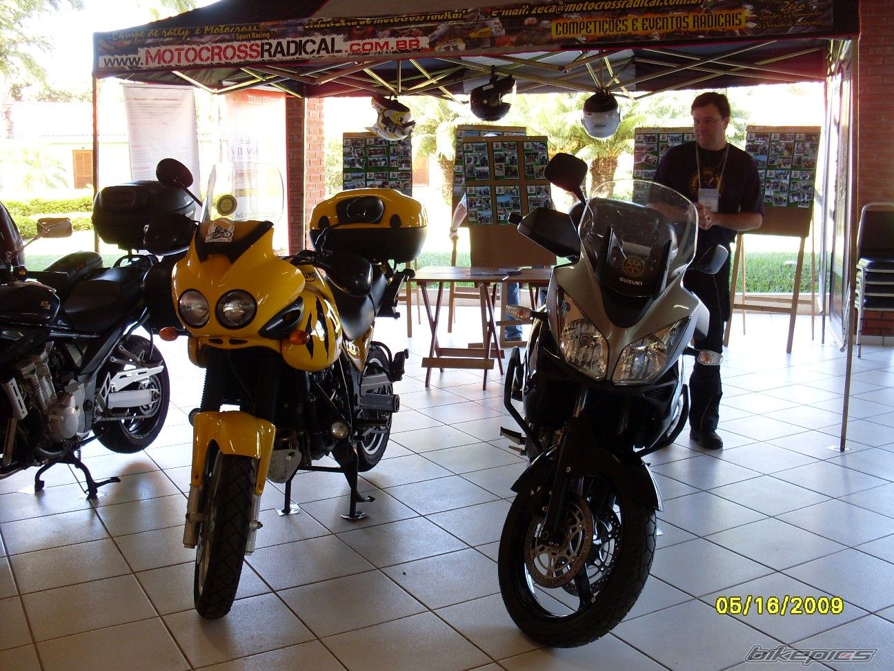 Photo 1671693