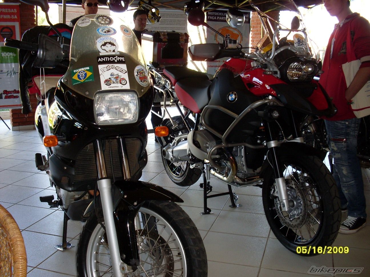 Photo 1671699