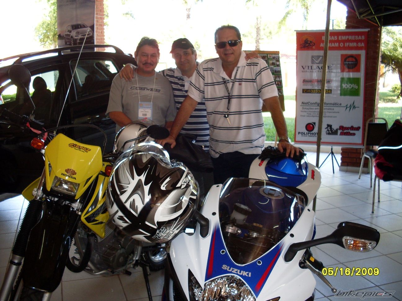 Photo 1671705