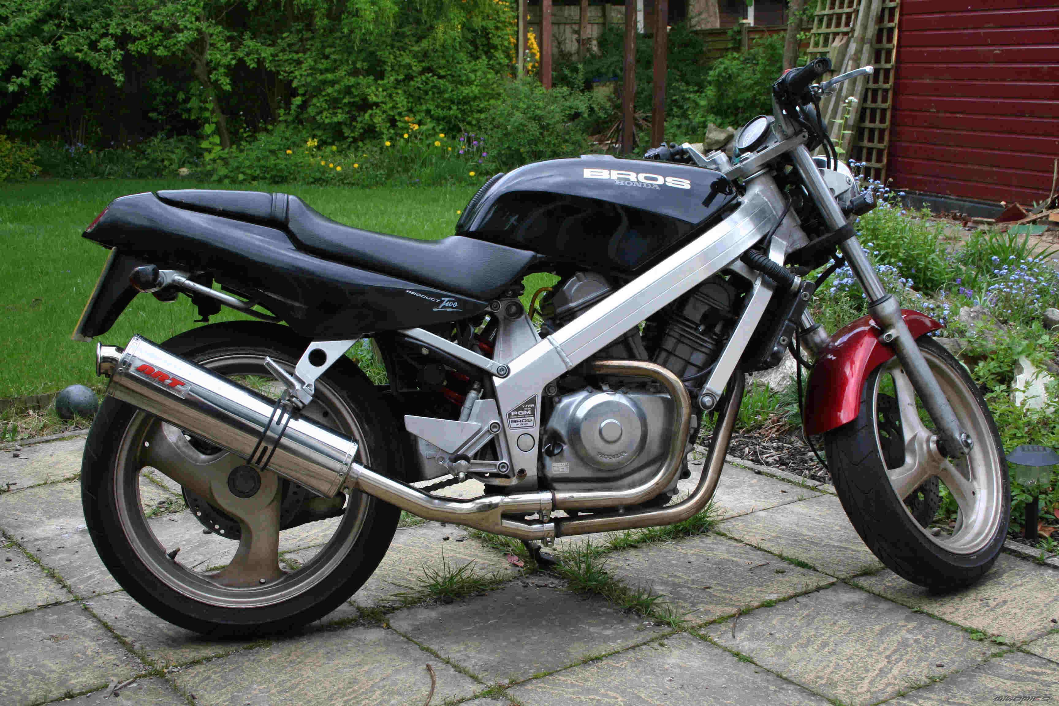 Photo 1672004