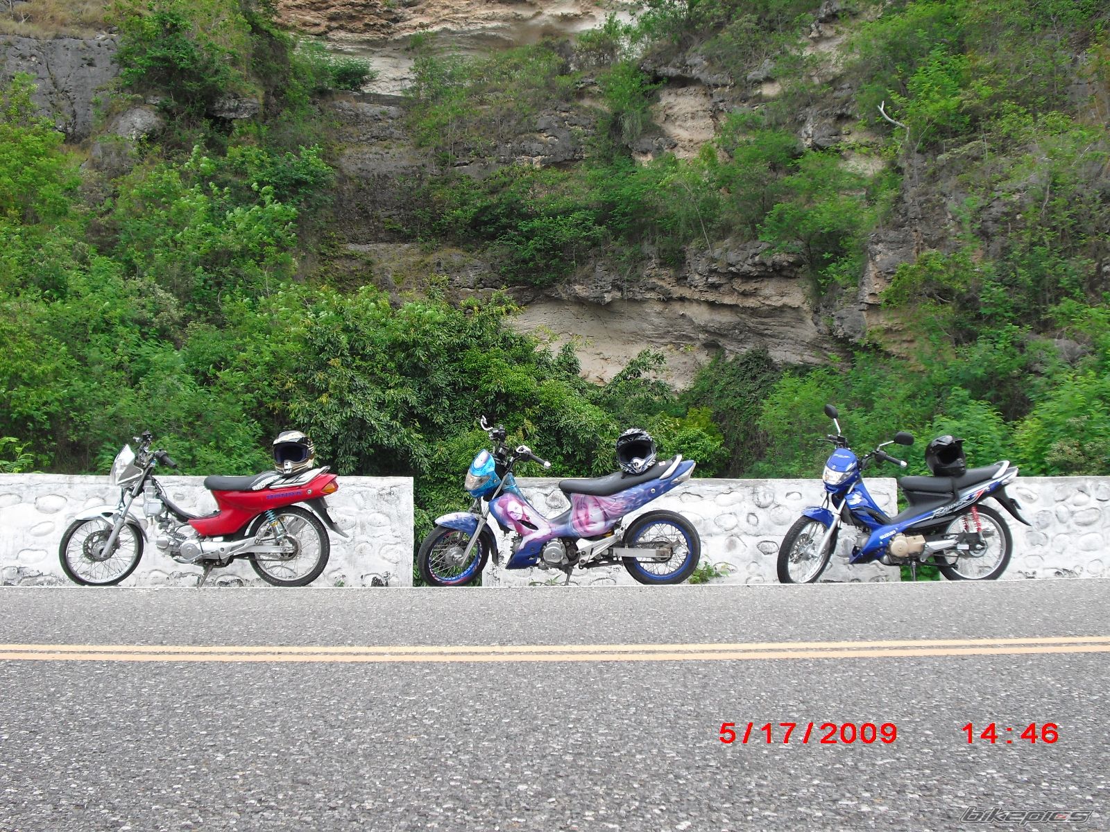 Photo 1672142