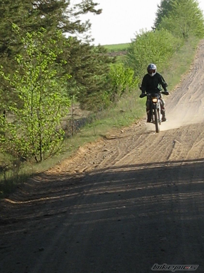 Photo 1672153