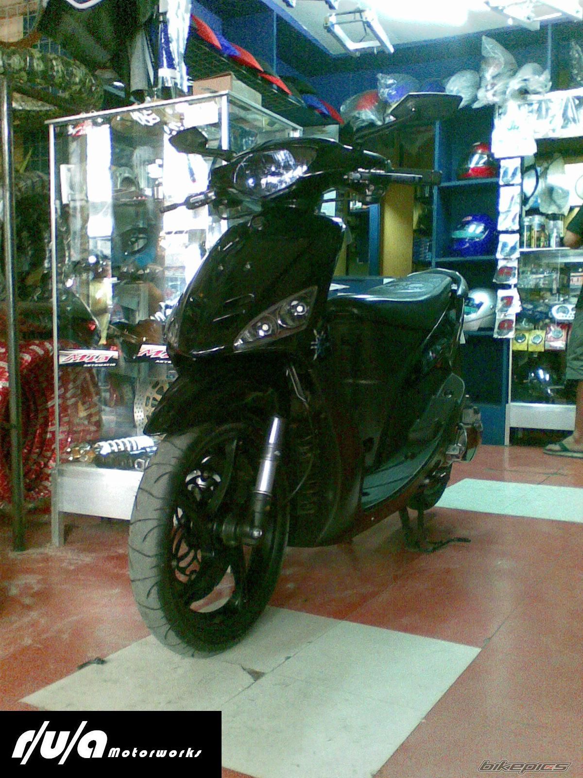Photo 1672161