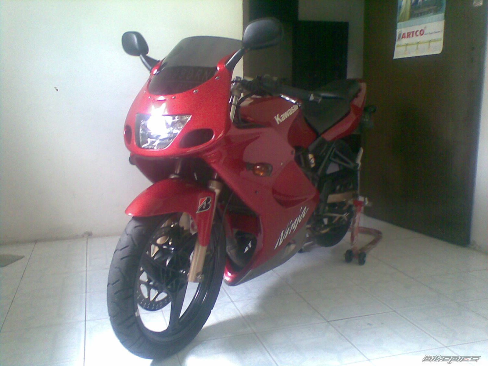 Photo 1672183