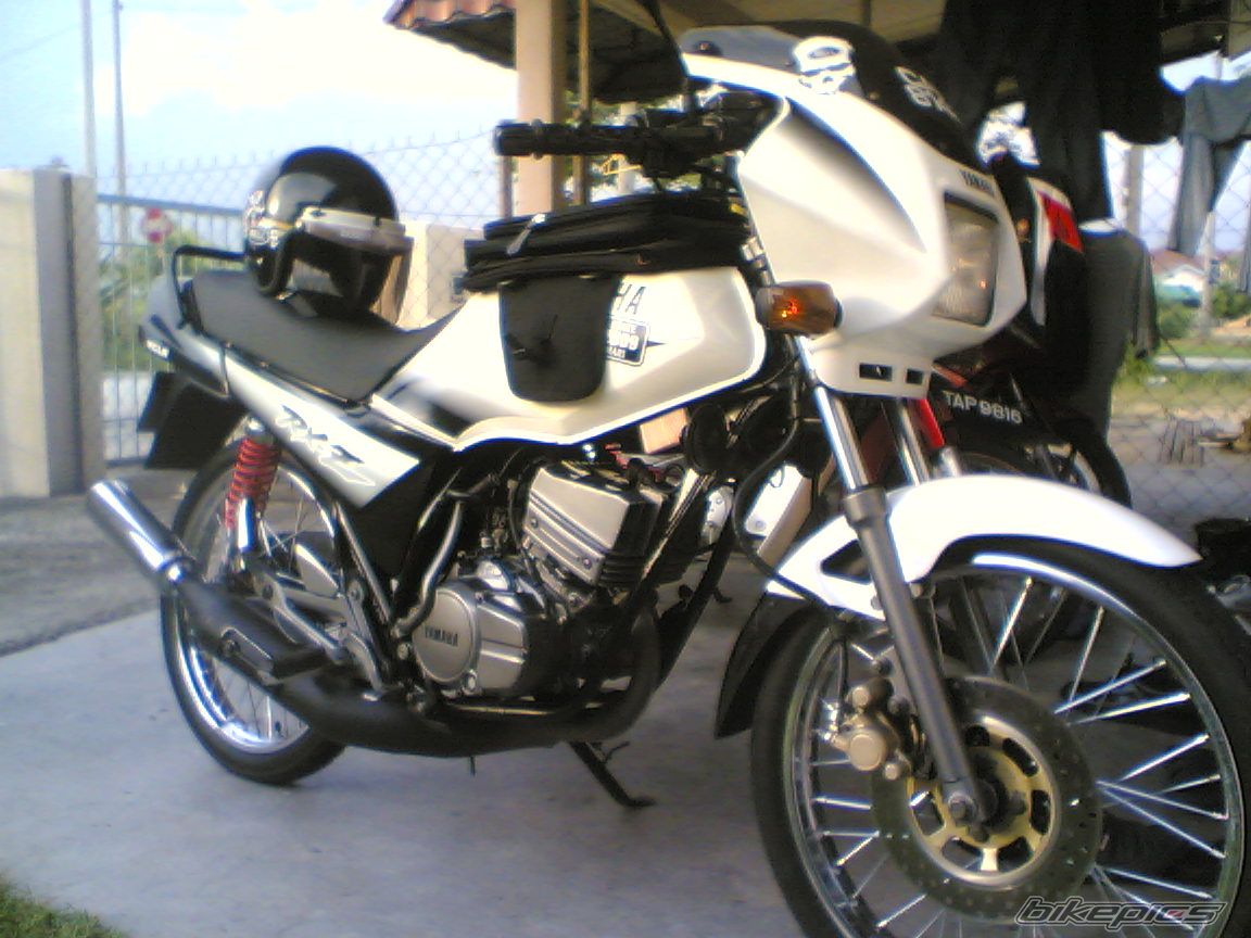 Photo 1672198