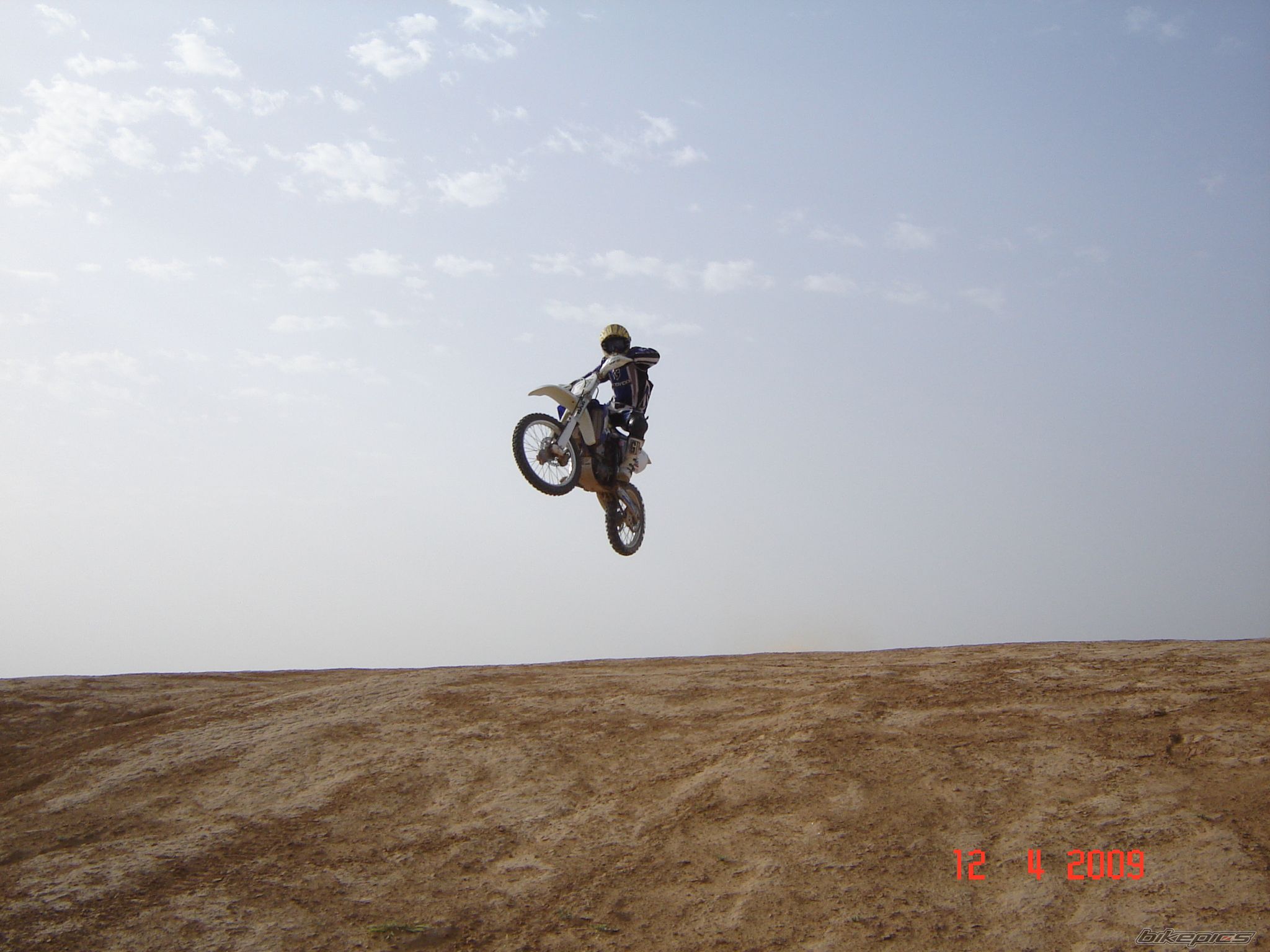 Photo 1672246