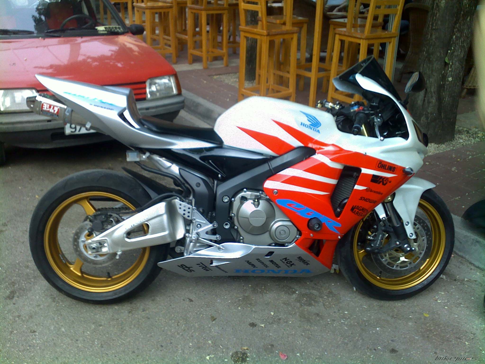 Photo 1672276