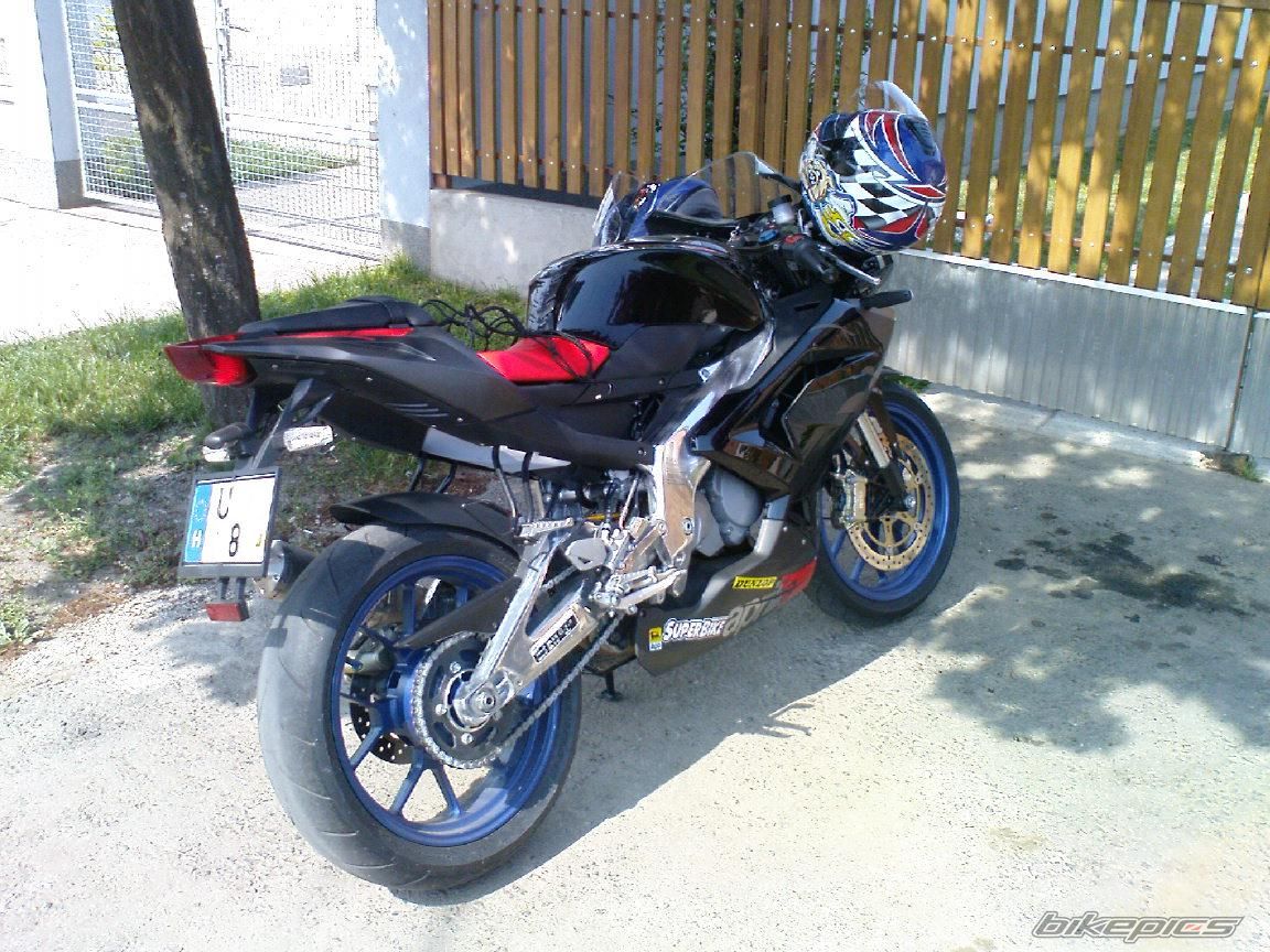 Bike Photo 1672354
