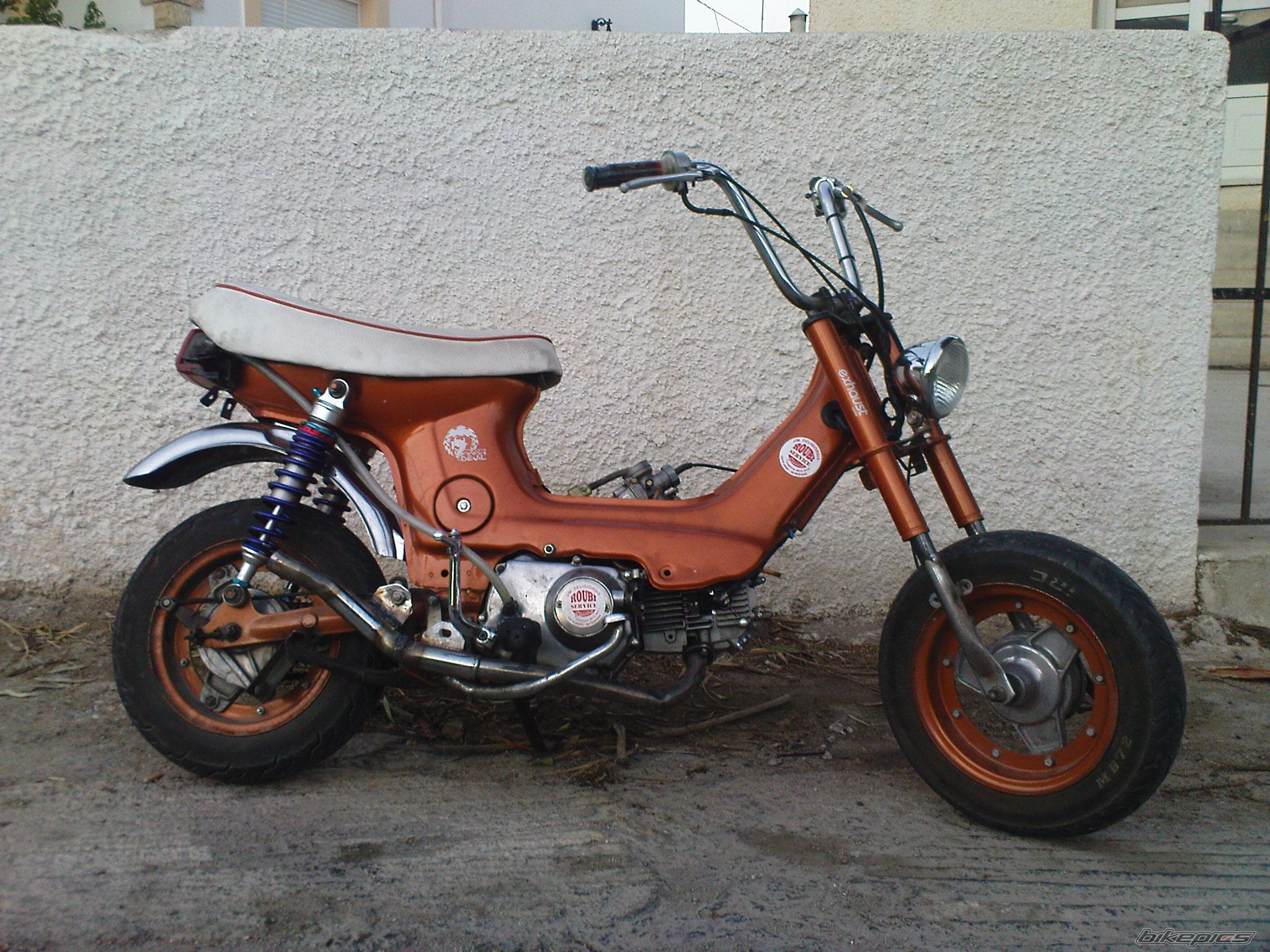 Photo 1672411