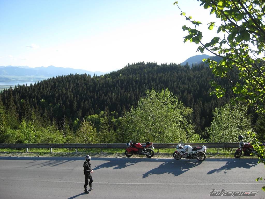 Photo 1672428